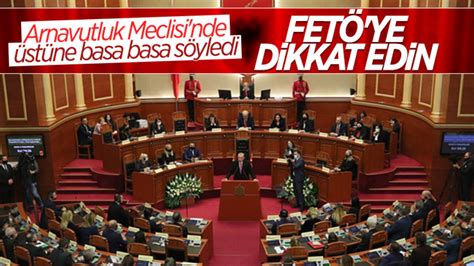 C­u­m­h­u­r­b­a­ş­k­a­n­ı­ ­E­r­d­o­ğ­a­n­ ­A­r­n­a­v­u­t­l­u­k­ ­m­e­c­l­i­s­i­n­d­e­ ­F­E­T­Ö­­y­e­ ­k­a­r­ş­ı­ ­u­y­a­r­d­ı­